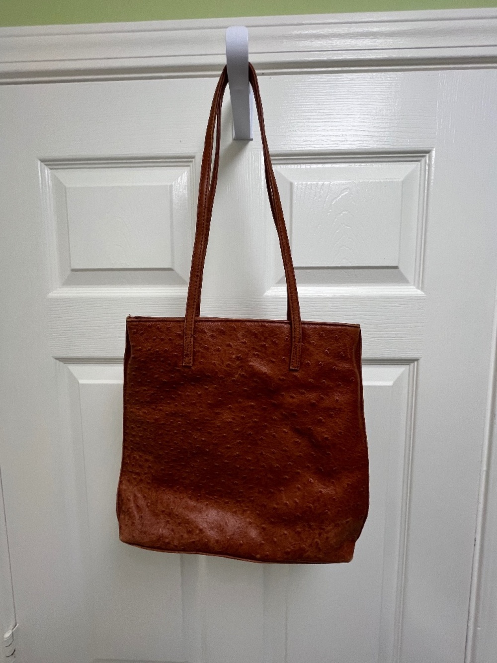 Women's Stone Mountain Brown Leather Purse